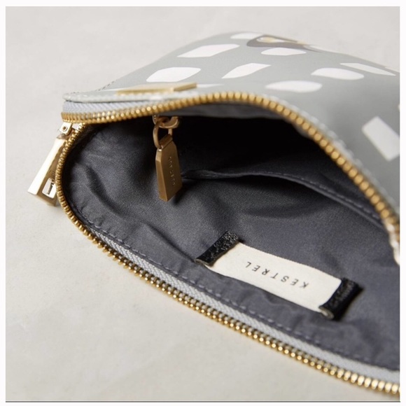 🆕Anthropologie KESTREL Penguin 🐧 Wristlet Wallet - Picture 2 of 4